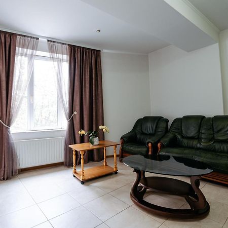 Villa Arus Chisinau Luaran gambar
