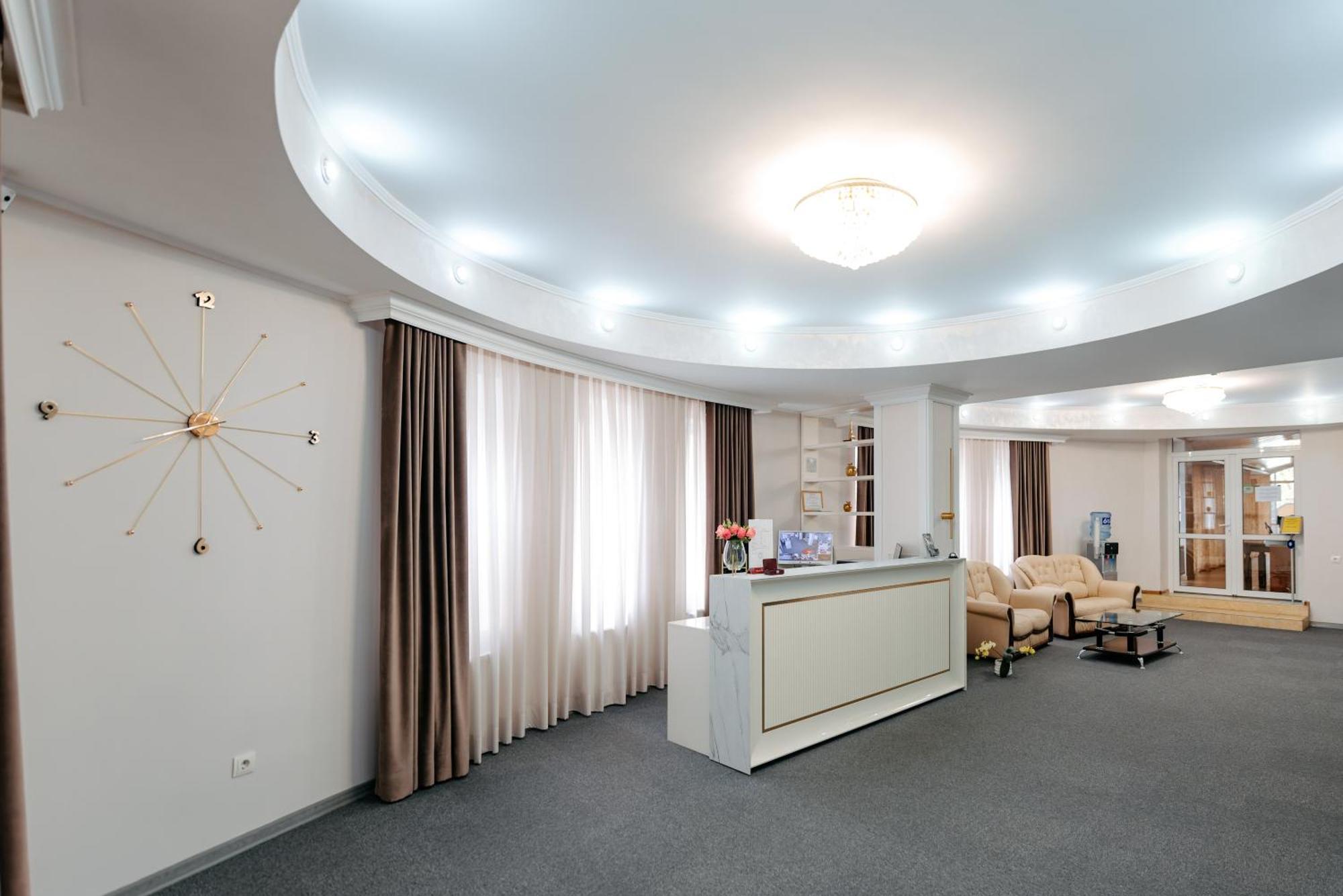 Villa Arus Chisinau Luaran gambar