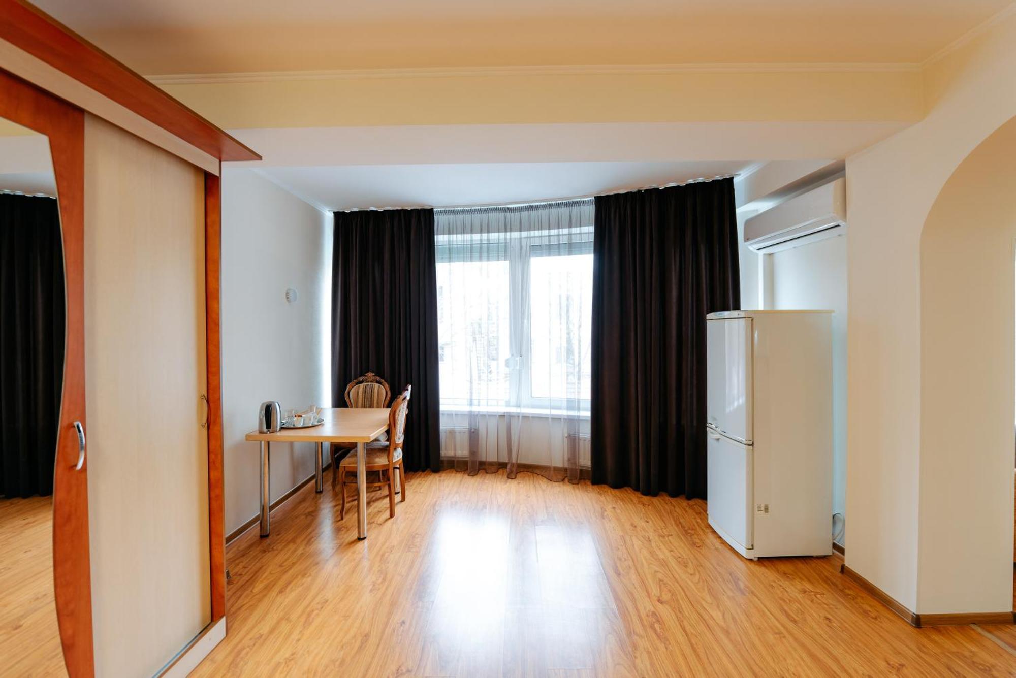 Villa Arus Chisinau Luaran gambar