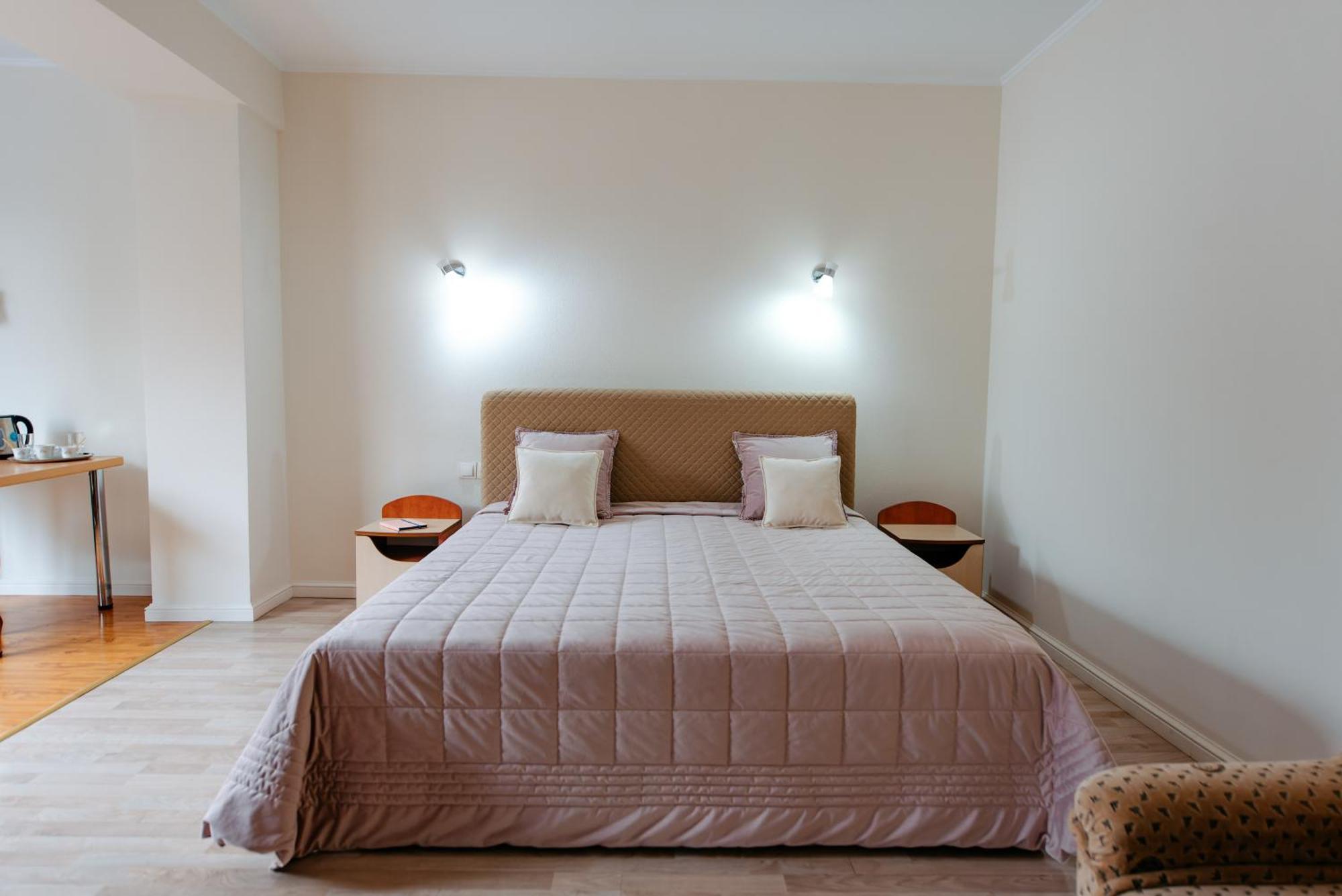 Villa Arus Chisinau Luaran gambar