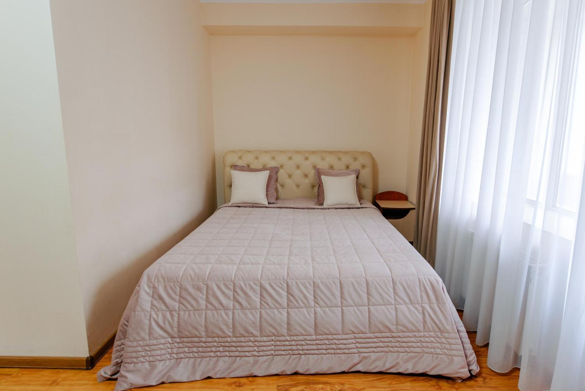 Villa Arus Chisinau Luaran gambar