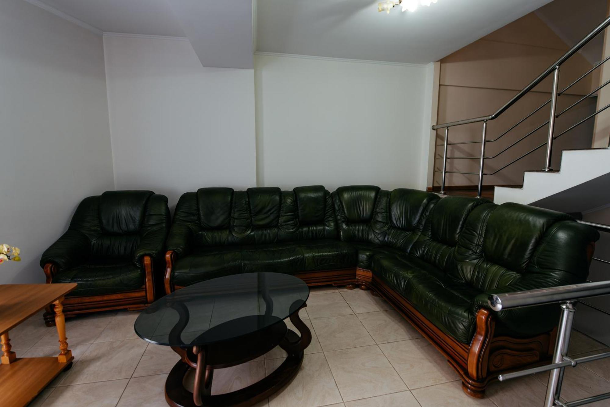 Villa Arus Chisinau Luaran gambar